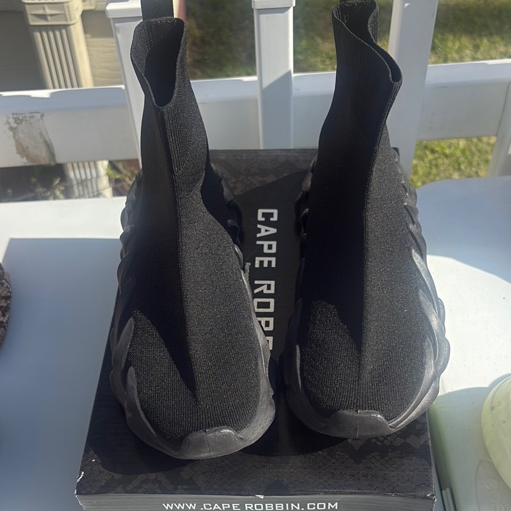Cape Robbin Black High-Top Sneakers